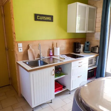Сasa de vacaciones Maison Cosy Avec Piscine A *