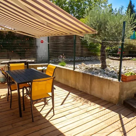 Сasa de vacaciones Maison Cosy Avec Piscine A *
